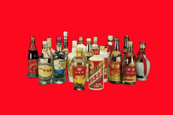 沙河市回收十八老酒.jpg